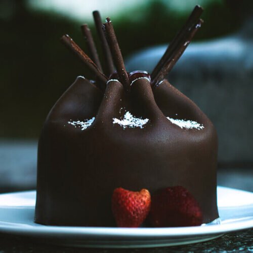 Chocolate Cake with Strawberries