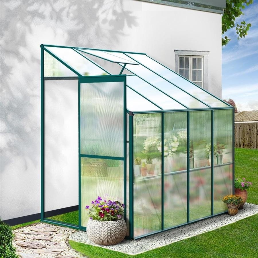 Polycarbonate greenhouse