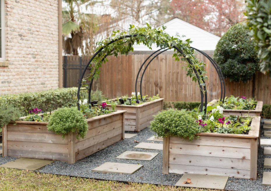 Raised garden bed ideas